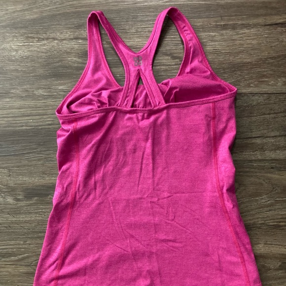 Pink Workout Tank - Picture 4 of 8